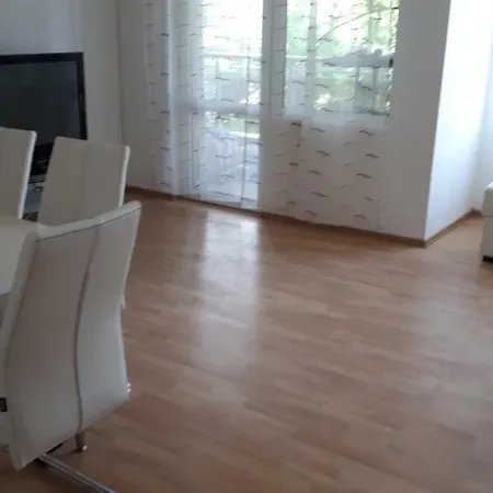 Asparuhovo Stoyanov Apartment